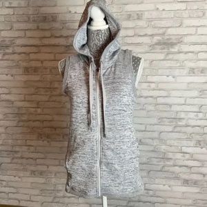 Athleisure Wear Zippered Sleeveless Sweatshirt